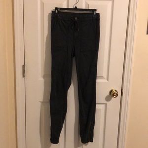 American Eagle Jogger Jeggings with zipper ankle